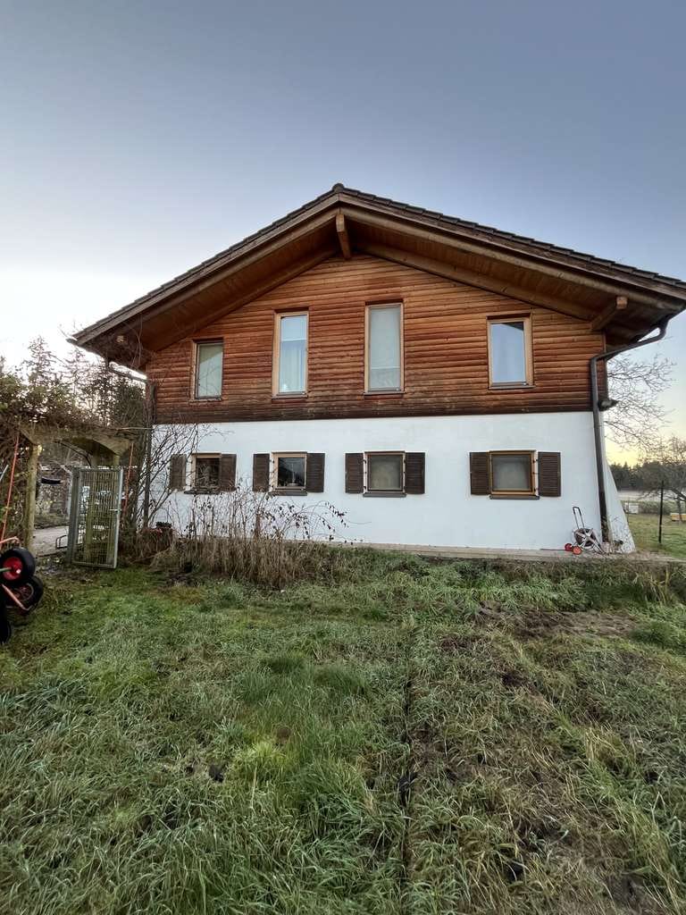 Immobilie in Soyen - Der Traum einer jeden Familie Einfamilienhaus freihstehend mit  großem Garten - Bild 0