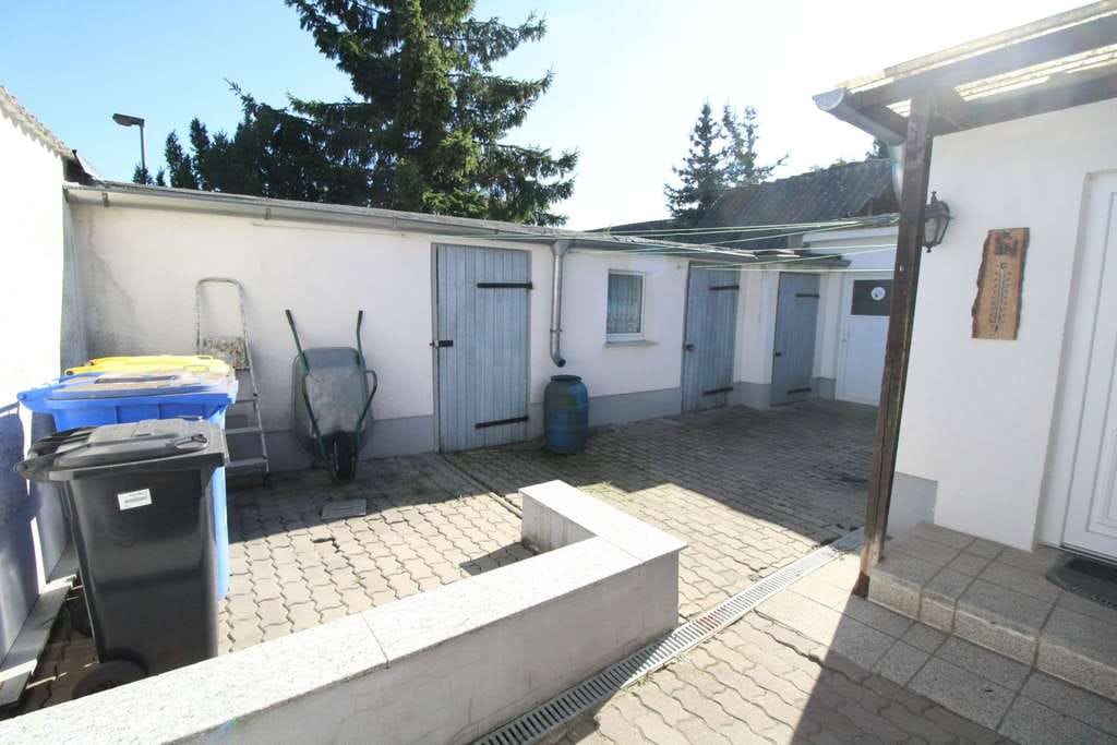 Immobilie in Goethestadt Bad Lauchstädt - Sofort verfügbar: 5-Zi.-EFH und separates Baugrundstück in Milzau - Bild 2