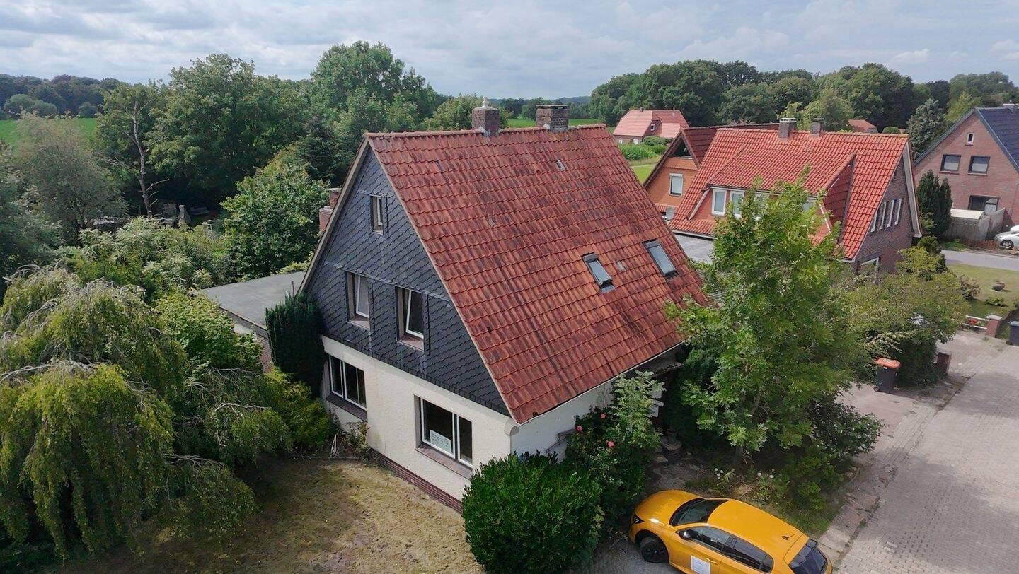 Immobilie in Jever - Einfamilienhaus mit Einliegerwohnung in ruhiger Lage in Jever - Bild 1