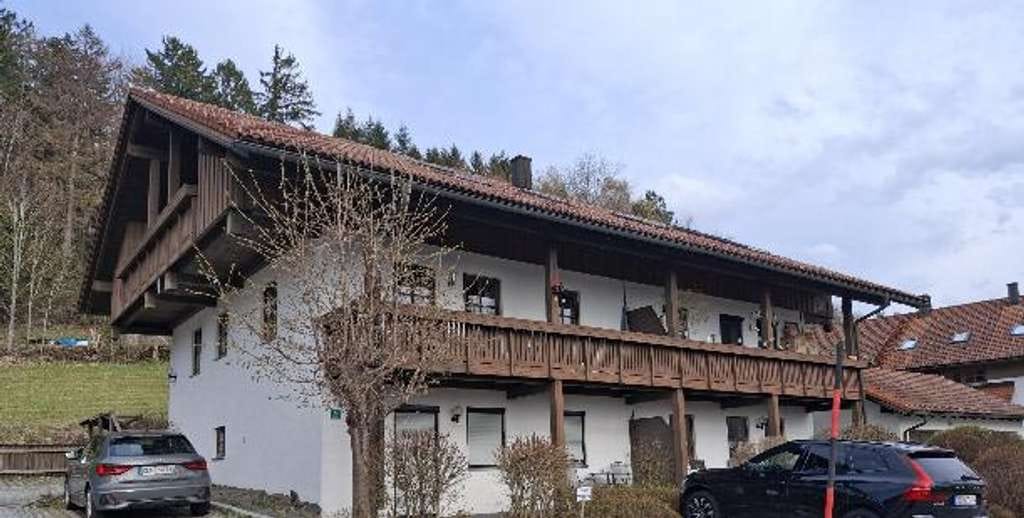 Immobilie in Bodenmais - neuwertig ausgestattete 3-Zimmer-Eigentumswohnung in Aussichtslage von Bodenmais - Bild 0