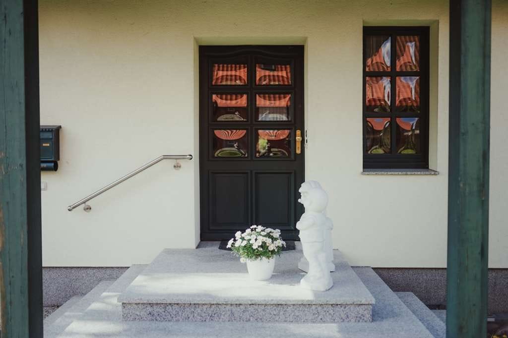 Immobilie in Zarrentin am Schaalsee - Quadratisch, praktisch, gut- Einfamilienhaus mit Teilkeller auf schönem Grundstück zu kaufen! - Bild 2