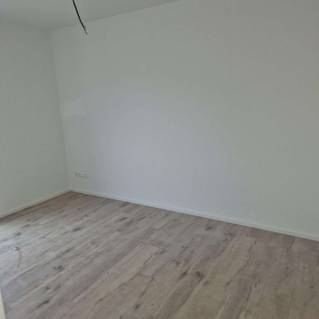 Immobilie in Cleebronn - Blick ins Grüne - Bild 3