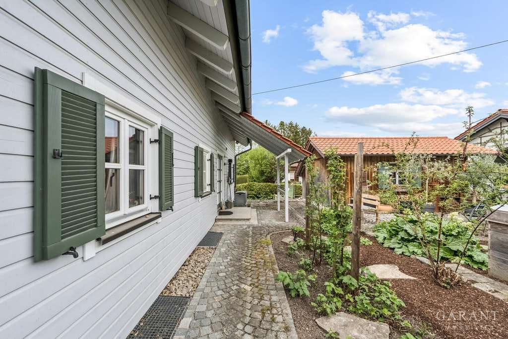 Immobilie in Egling an der Paar - EFH auf Traumgrundstück mit großem Baurecht - Sanierung oder Neubau möglich - Bild 2