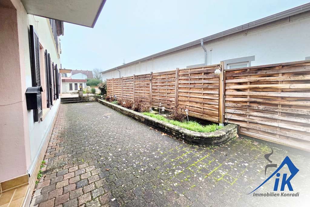Immobilie in Buborn - IK | Lauterecken: Einfamilienhaus mit möglicher Einliegerwohnung in zentraler Lage - Bild 2