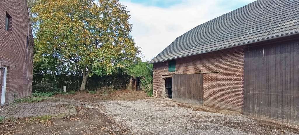 Immobilie in Tönisvorst - Immobilien-Richter: Bauernhof mit 2 große Scheunen und Remise in ruhiger Lage von Tönisvorst - Bild 4