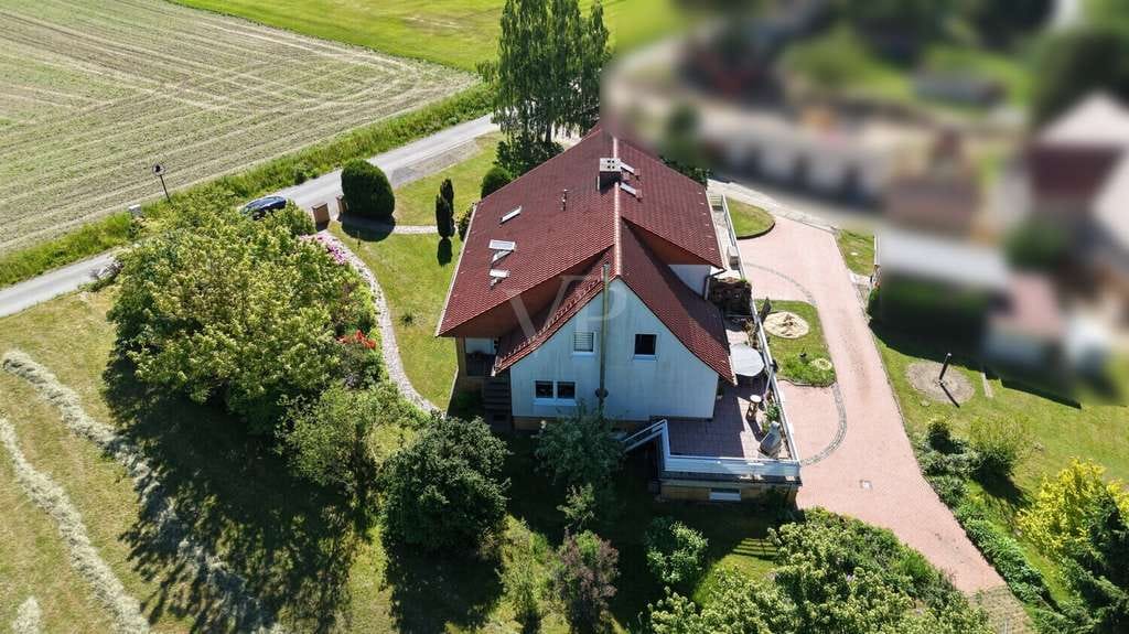 Immobilie in Herrnhut - Doppelhaushälfte in ruhiger Feldrandlage – Naturnahes Wohnen mit vielfältigen Möglichkeiten - Bild 1