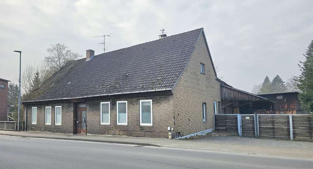 Immobilie in Bad Bodenteich - Einfamilienhaus mit 5.887 m² großen Grundstück an der Aue, Bad Bodenteich - Bild 1