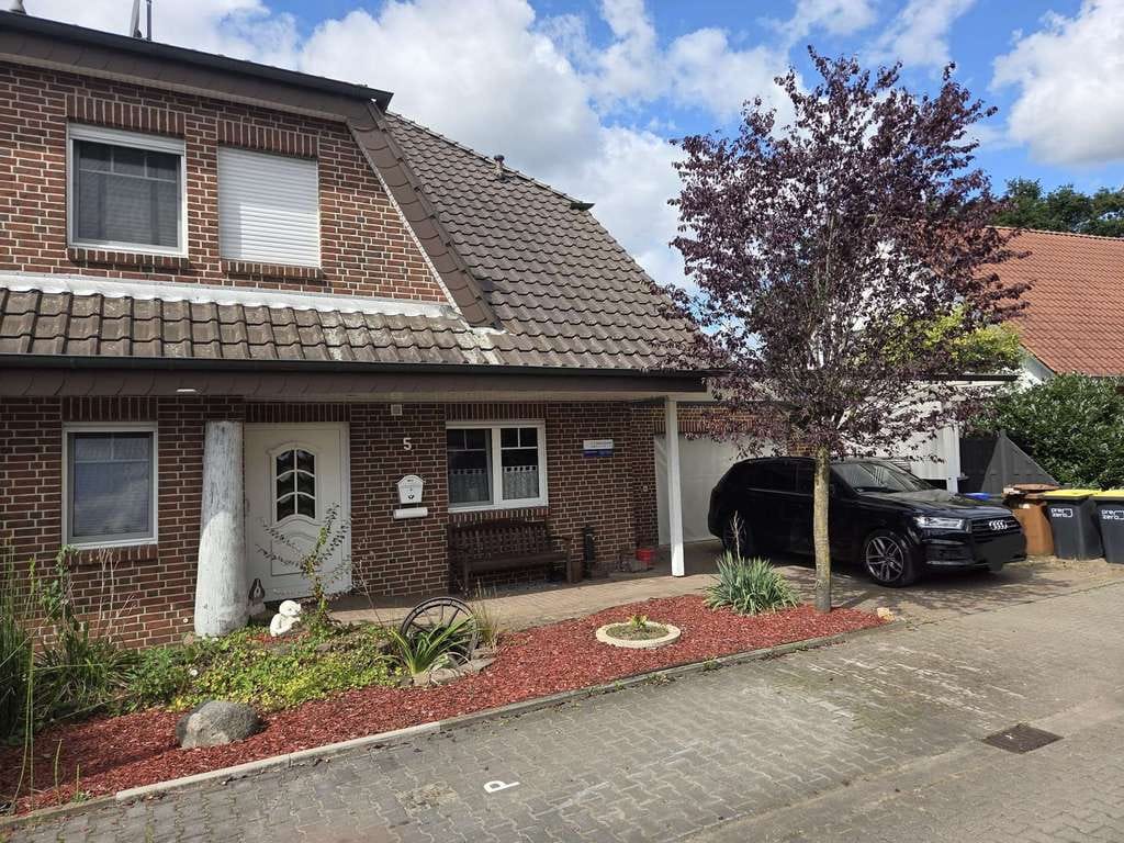 Immobilie in Sassenberg - Viel Platz zum Leben – Familienhaus mit ca. 244 m² Gesamtfläche - Bild 0