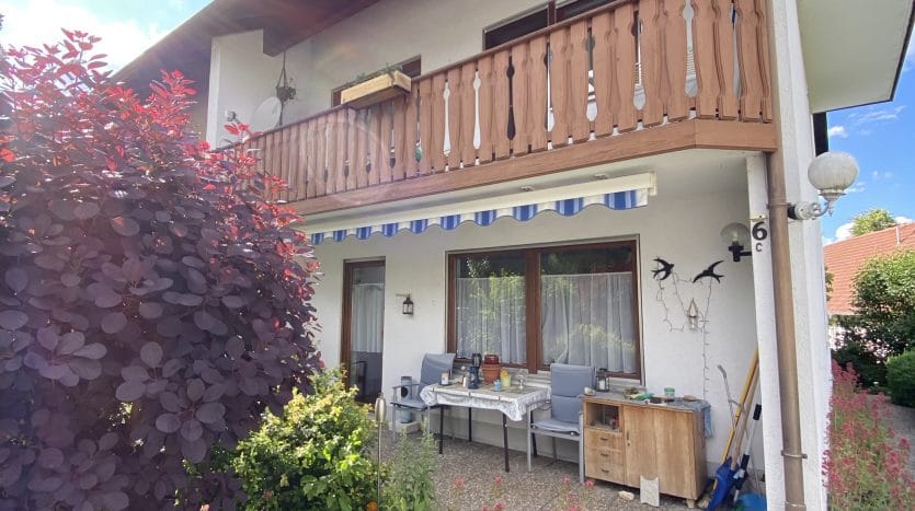 Immobilie in Schwabmünchen - Großzügige DHH mit tollem Garten, Balkon und Garage - Bild 2