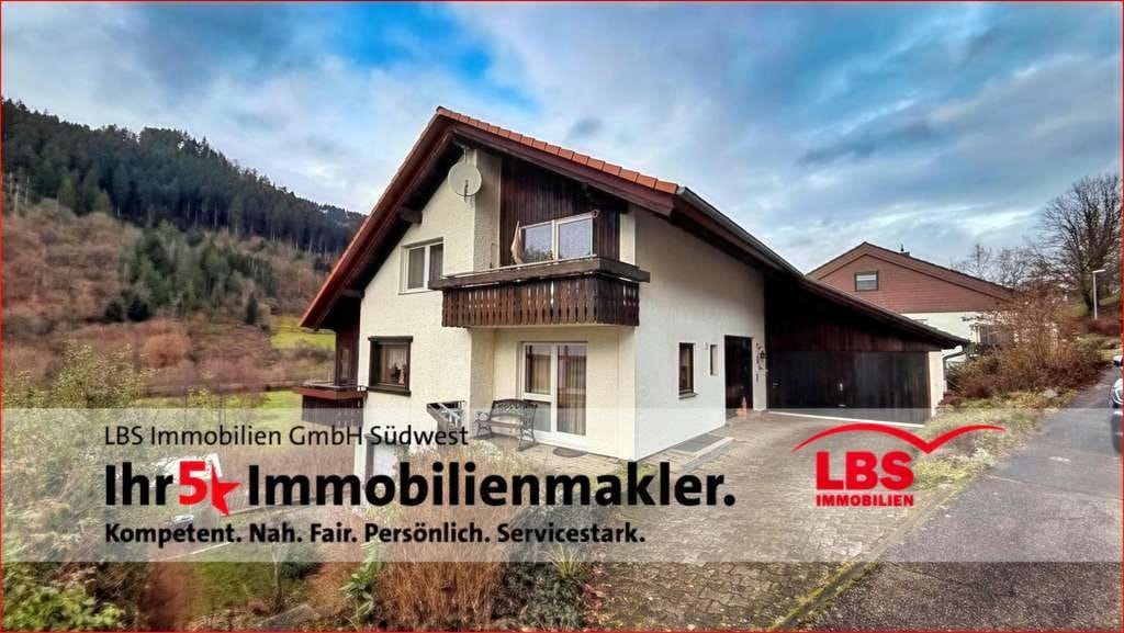 Immobilie in Schiltach - Zweifamilienhaus mit Einliegerwohnung in Schiltach - Bild 0