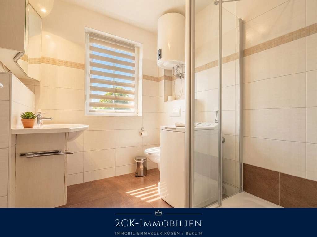 Immobilie in Mönchgut - 50m vom Ostseestrand! 2-Zimmer-Ferienwohnung, voll möbliert, im Ostseebad Mönchgut, OT Thiessow! - Bild 1