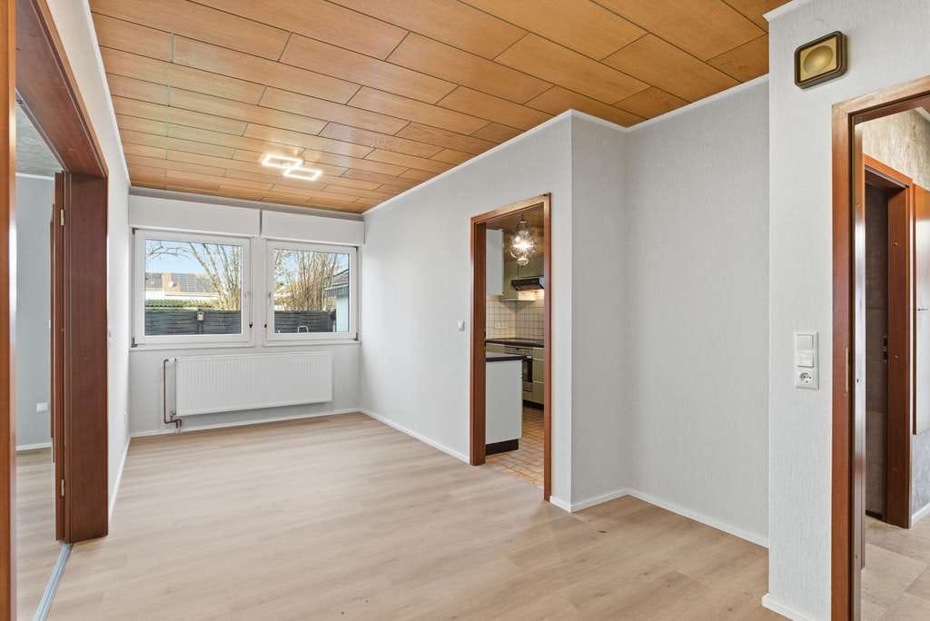 Immobilie in Rheinbach - Freistehendes Einfamilienhaus mit Garten, Garage und viel Potenzial auf Erbpachtgrund in Oberdrees - Bild 3