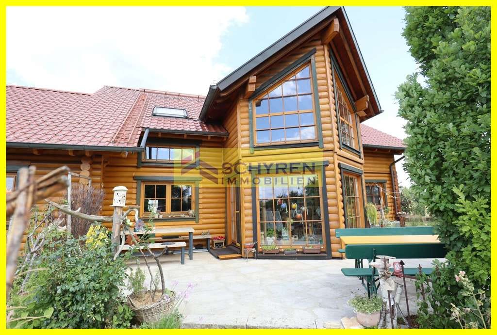 Immobilie in Hitzhofen - Einzigartiges Holz-Block-Haus mit Atelier, Galerie und über 450 m² Gesamtfläche - Bild 0