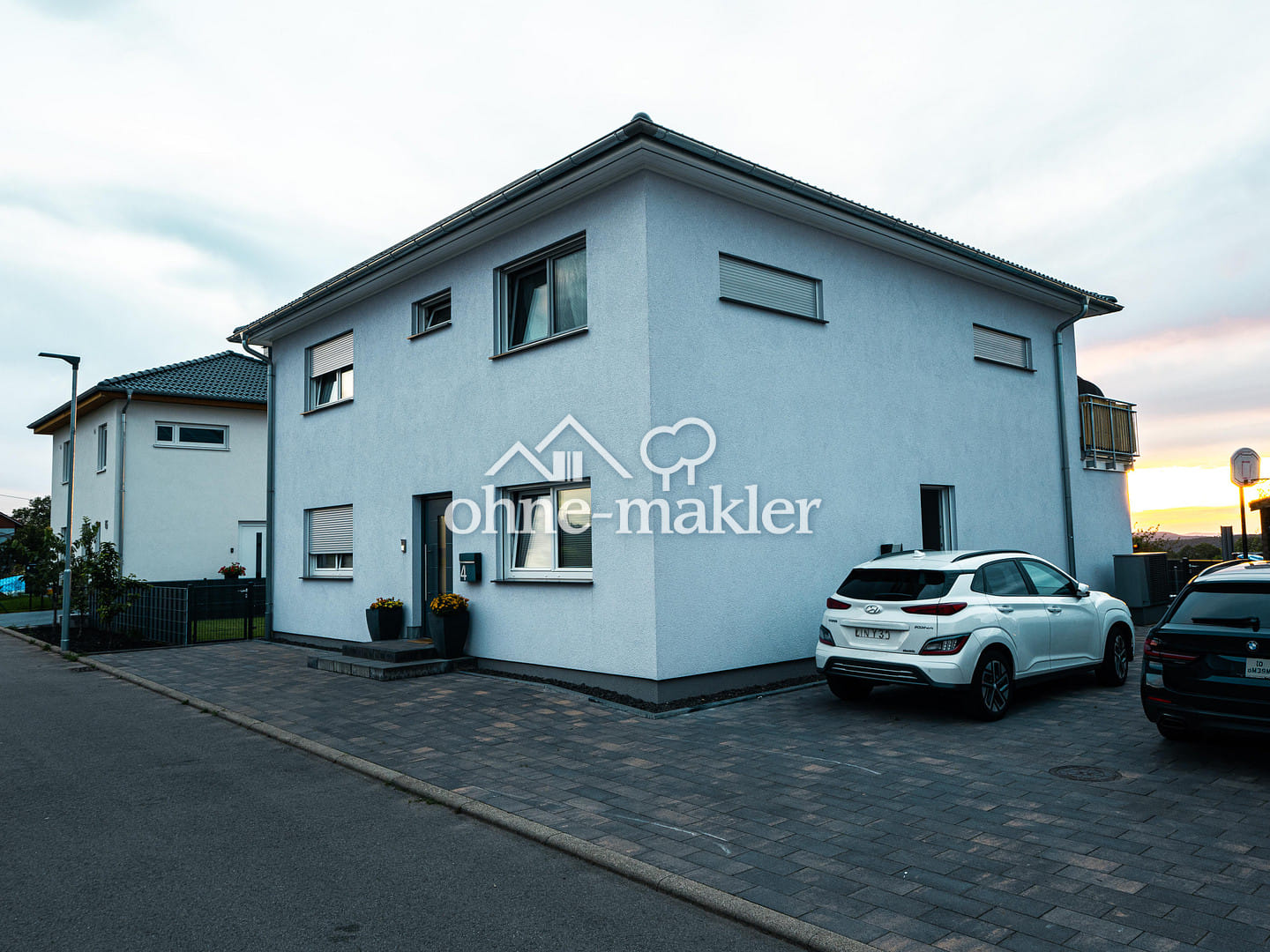 Immobilie in Schmalenberg - Einfamilienhaus mit Garten & Sauna im Bad mit Weitblick– viel Platz für die Familie – sofort frei - Bild 2