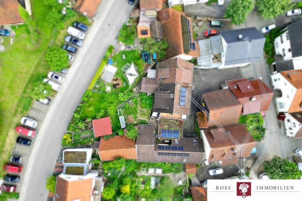Immobilie in Kirchberg an der Murr - Außergewöhnliches Gebäudeensemble mit viel Nutzfläche, Garagen und Bauplatz in zentraler Lage - Bild 1
