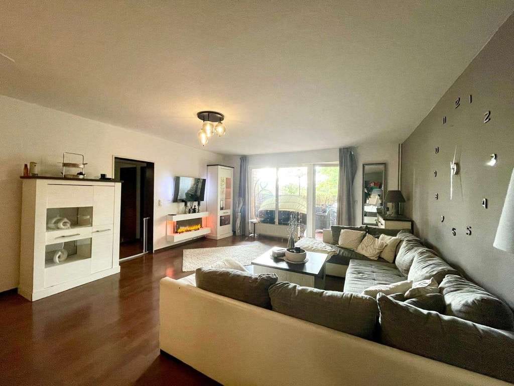 Immobilie in Lollar - Attraktive Eigentumswohnung mit 99 m² Wohnkomfort, Tiefgarage und idealer Raumaufteilung - Bild 1