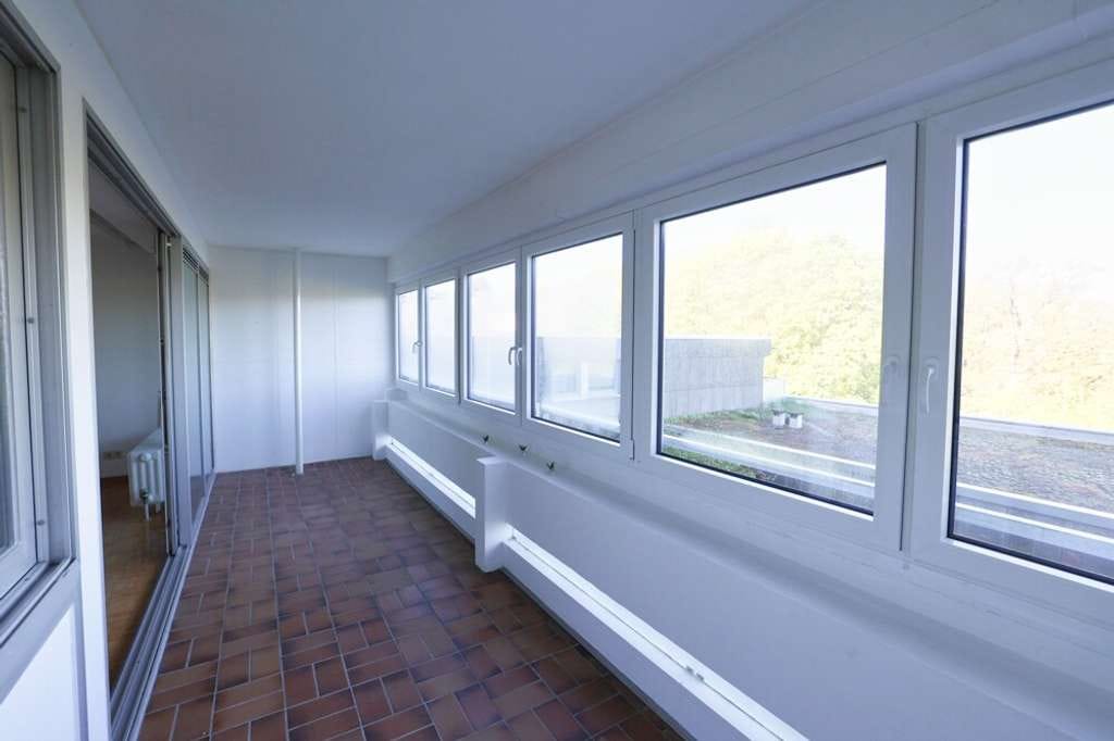 Immobilie in Lahnstein - Gepflegte 2-ZKB Wohnung mit EBK und Loggia in ruhiger Lage in Oberlahnstein - Am Kurpark - Bild 2