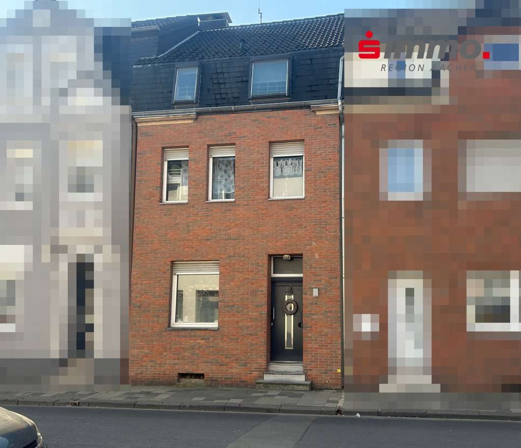 Immobilie in Eschweiler - Raumwunder in Innenstadtlage! Einfamilienreihenhaus mit außergewöhnlich großem Garten - Bild 0