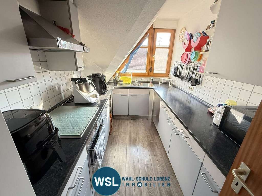 Immobilie in Kusterdingen - Charmante Maisonettewohnung mit 2 große Keller, 2 Balkone und moderner Einbauküche - Bild 1