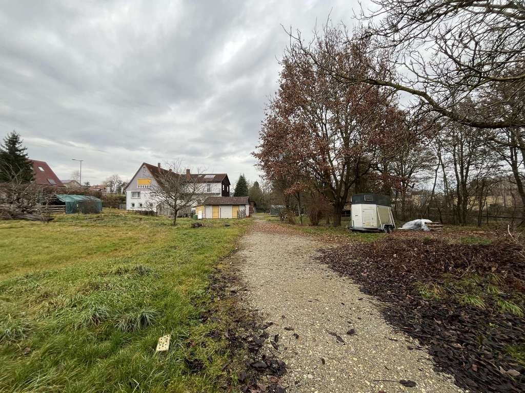 Immobilie in Frankenhardt - Großzügiges 2-FH auf ca. 3.300 m2 Grundstück mit weiterem Bauplatz! Tierhaltung möglich! - Bild 3
