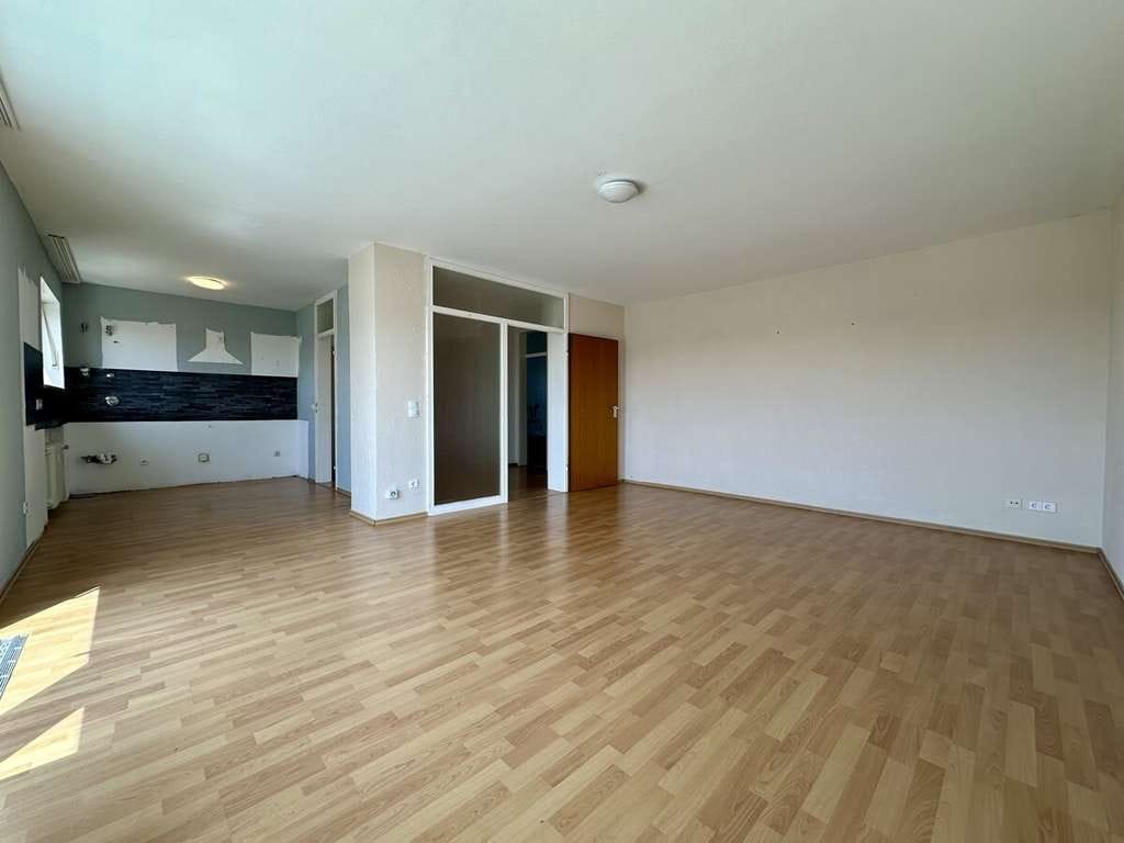 Immobilie in Germersheim - Großzügige 2-Zimmer-Wohnung mit zwei Balkonen, Stellplatz und Keller! - Bild 1