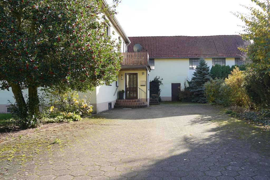 Immobilie in Edemissen - * Eigentumswohnung mit ca. 1.000 m² Grundstücksanteil * - 3-Zi.-Wohnung mit Garage in Wipshausen - Bild 4