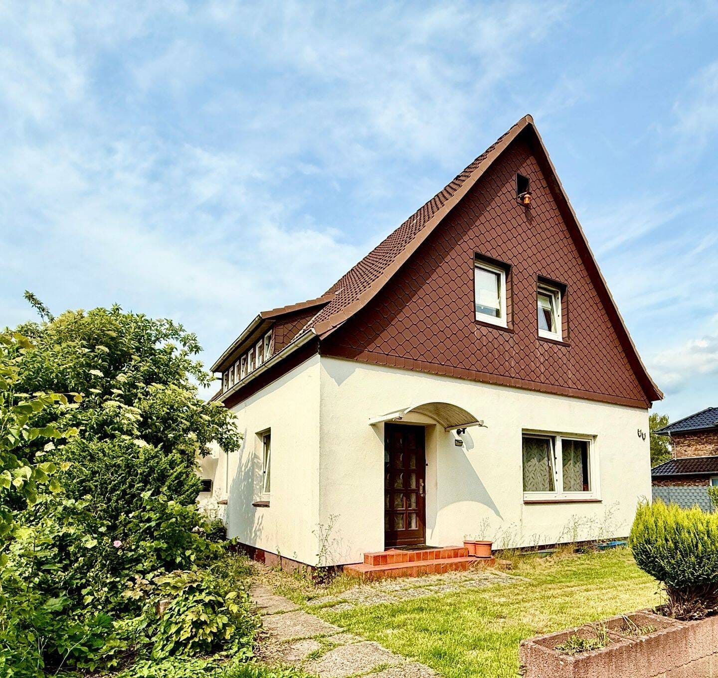 Immobilie in Bremerhaven - großzügiges Mehrfamilienhaus  mit unendlichem Potenzial - Bild 4