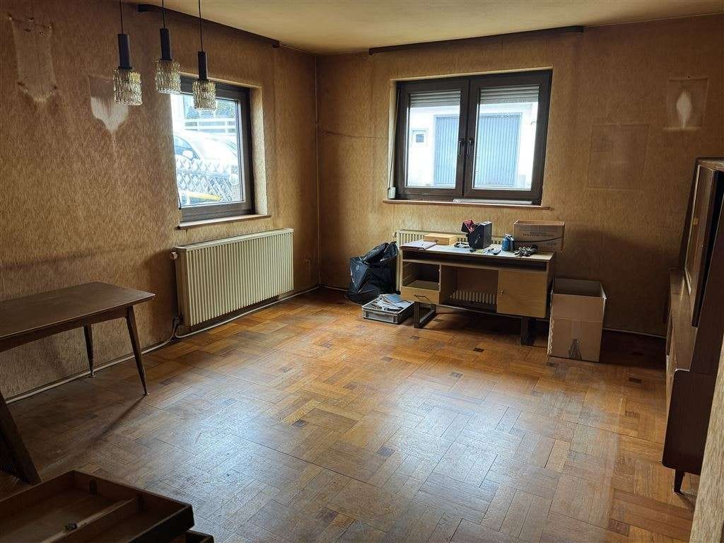 Immobilie in Leipheim - Kleines Stadthaus, großes Potenzial: 4 Zimmer, Garage & Dachboden in Top-Lage - Bild 3
