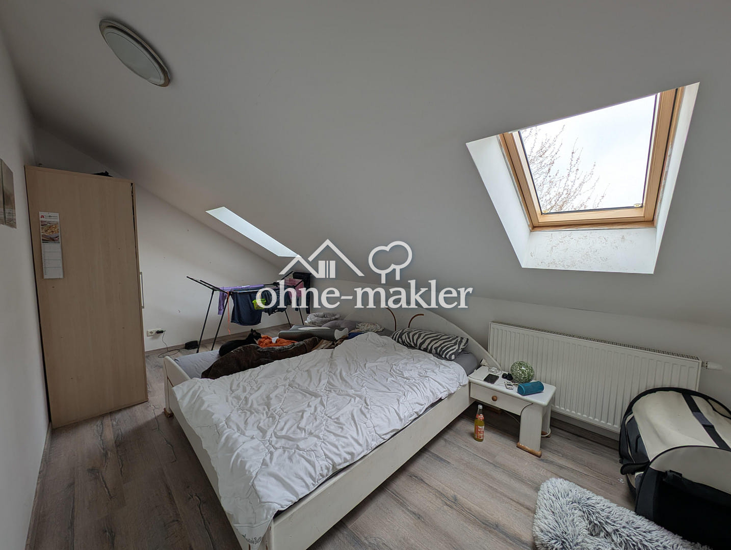 Immobilie in Asbach-Bäumenheim - Gemütliche & helle DG Wohnung - Top Anbindung an Augsburg - Stellplatz + Keller - Bild 2
