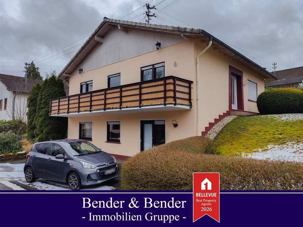 Immobilie in Flammersfeld - Ein-/Zweifamilienhaus in idyllischer Höhenlage mit herrlichem Ausblick! - Bild 0