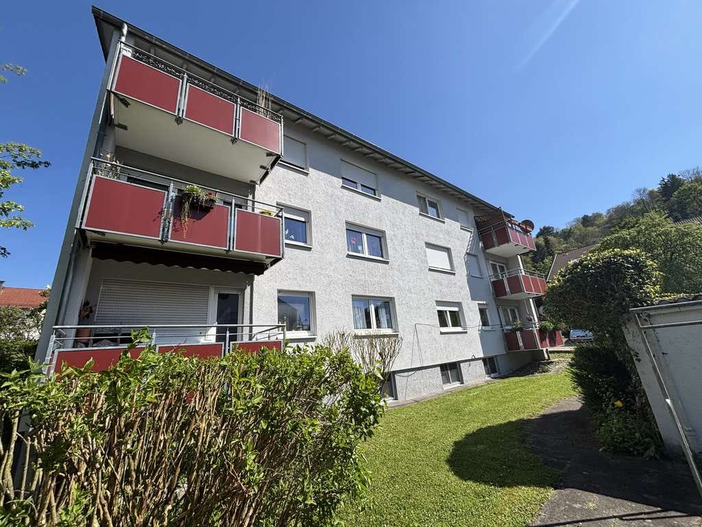Immobilie in Remshalden - Gepflegtes 6-Familienhaus in angenehmer Wohnlage von Remshalden-Grunbach - Bild 1