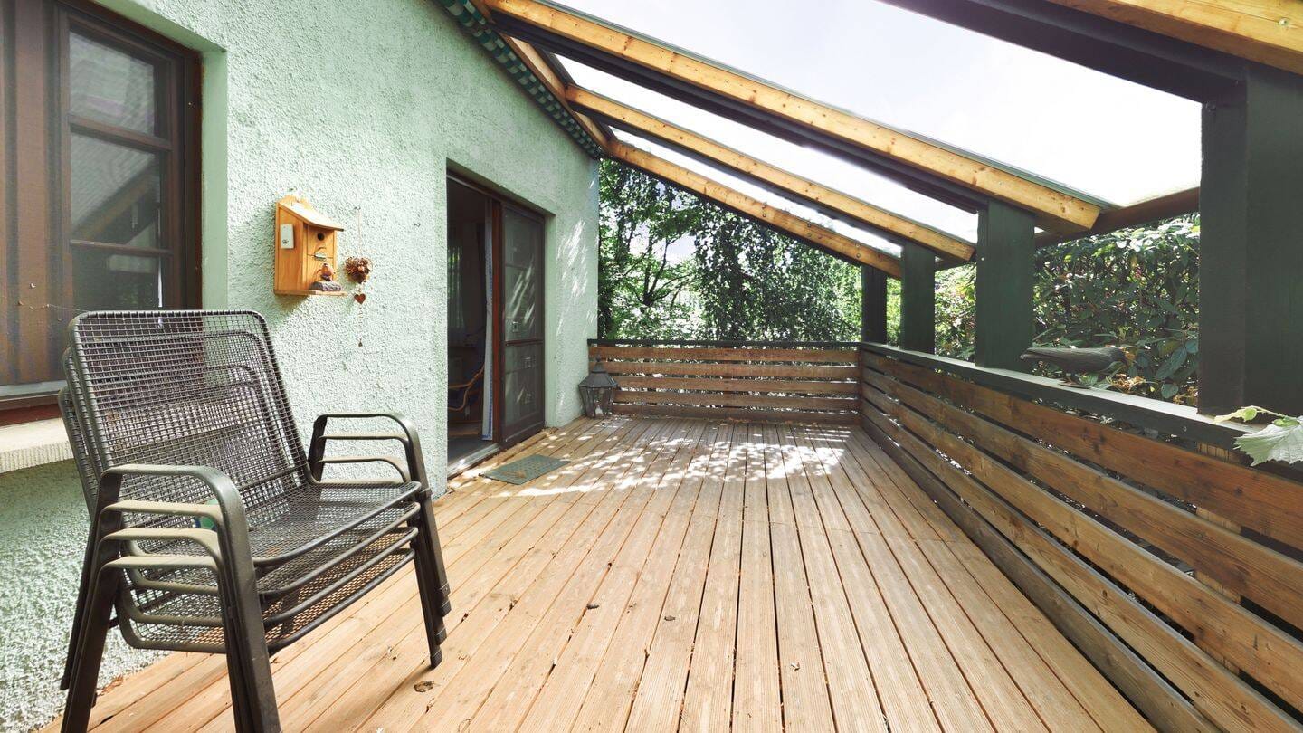 Immobilie in Frickenhausen - +++ Ihr Zuhause: Haus, Scheune und unzählige Möglichkeiten in Linsenhofen - Bild 2