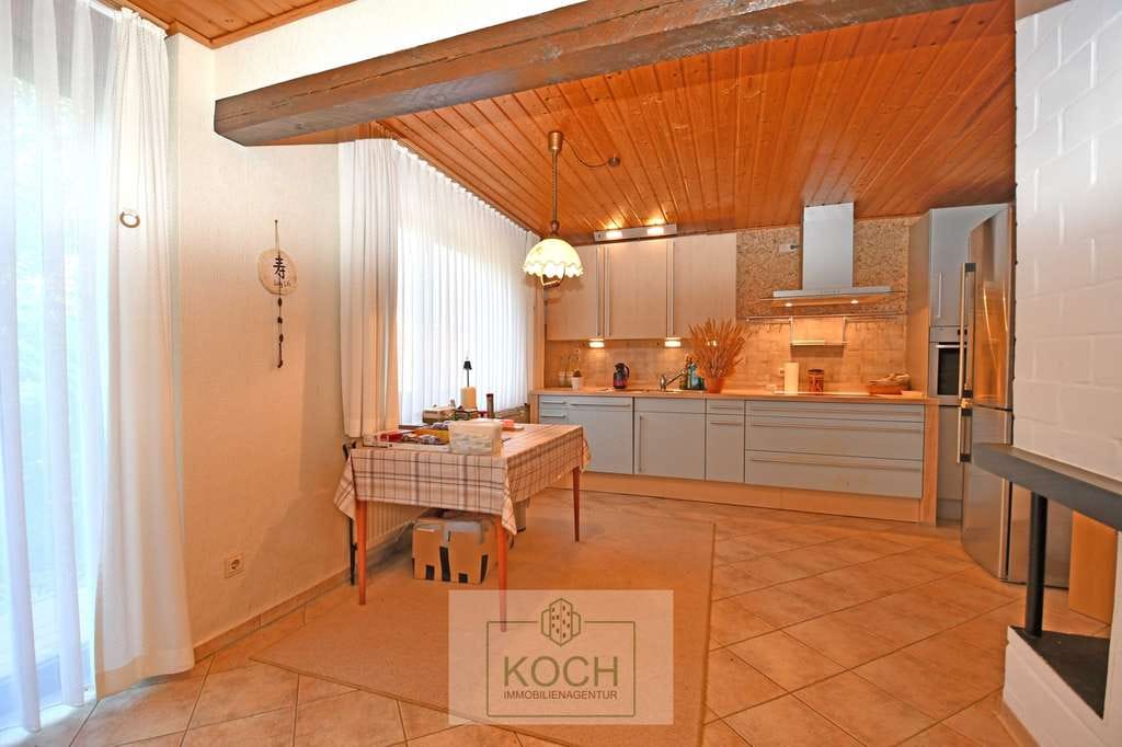 Immobilie in Loxstedt - Großes 1-2 Familienhaus mit großem Grundstück in Loxstedt-Hahnenknoop - Bild 2