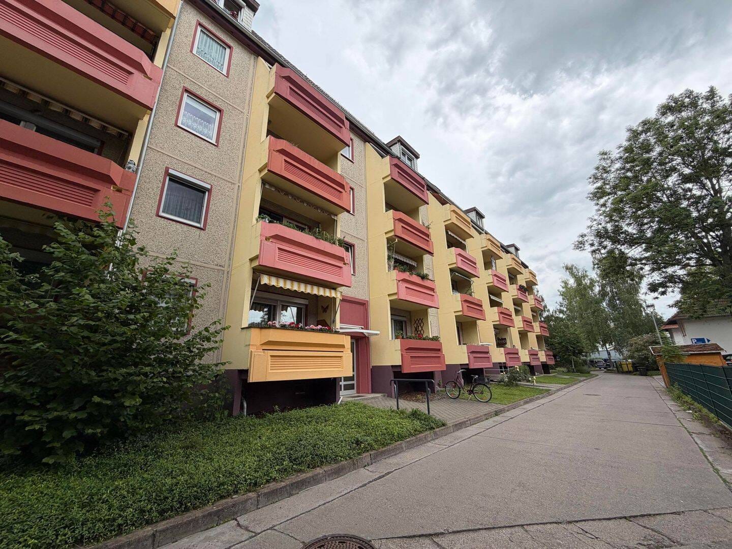 Immobilie in Sömmerda - Eigentumswohnung im 2. Obergeschoss mit Balkon - Bild 2