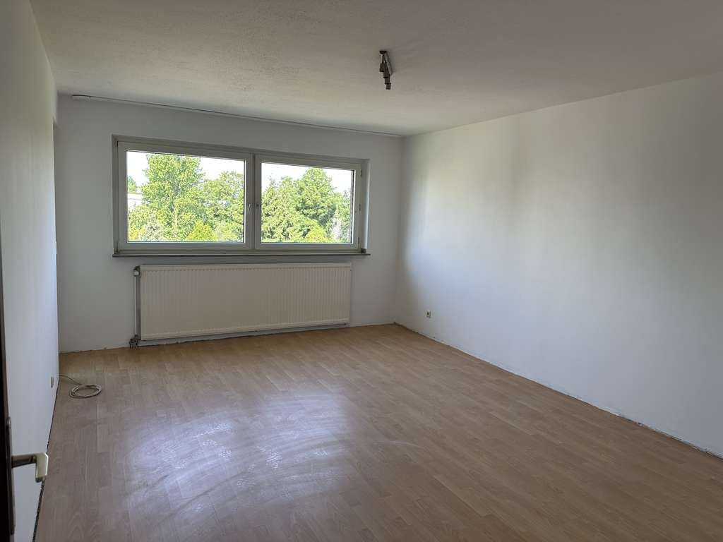 Immobilie in Kamen - Vollständig renovierte 3-Zimmer-Wohnung mit Balkon & Fernblick  in Kamen - Bild 3