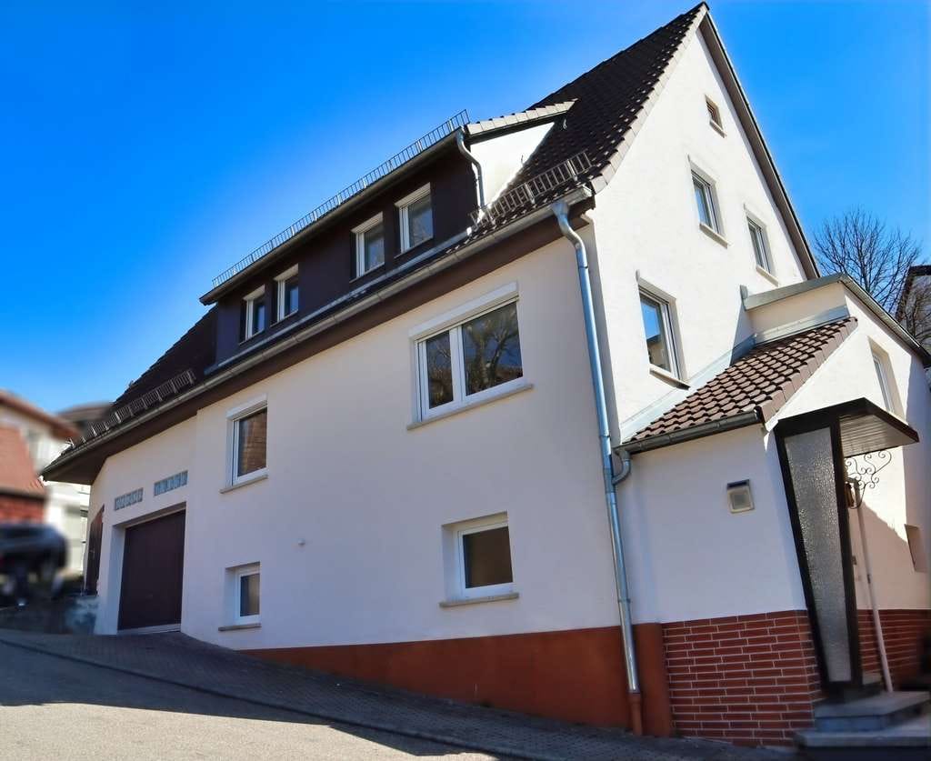 Immobilie in Rohrdorf - Charmantes Einfamilienhaus mit Scheune in Rohrdorf sucht neuen Eigentümer. - Bild 4