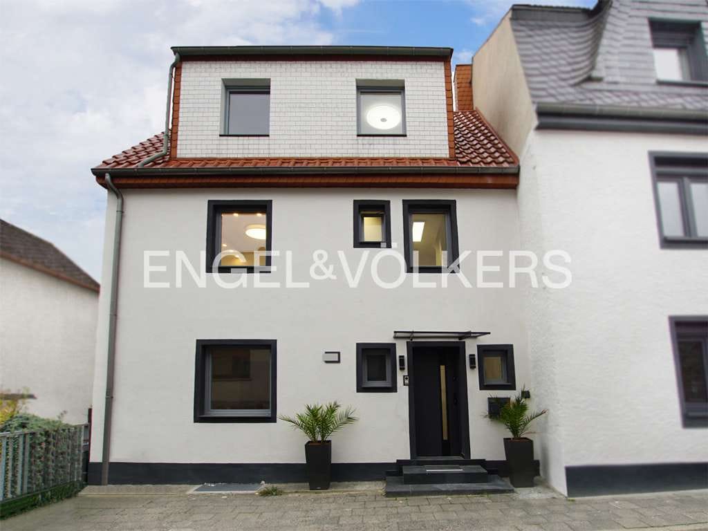 Immobilie in Urbar - Solides Einfamilienhaus in Rheinblicklage - Bild 0