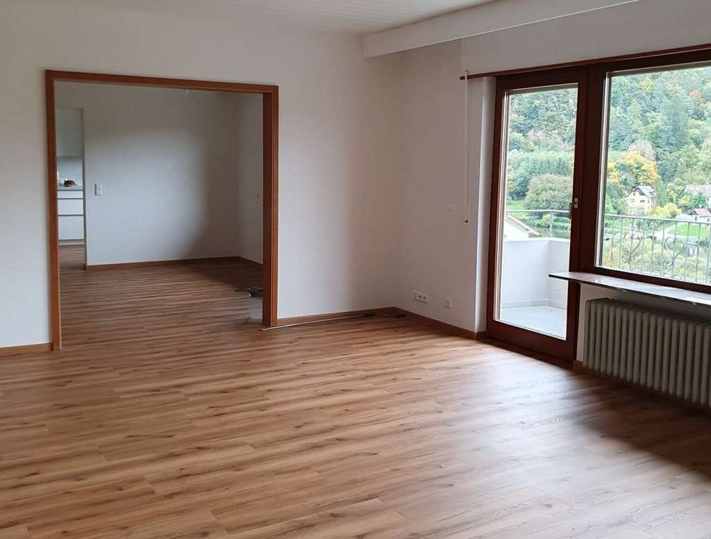 Immobilie in Neckarsteinach - Familienfreundliches Wohnhaus mit viel Platz in schöner Aussichtslage im Neckartal - Bild 1