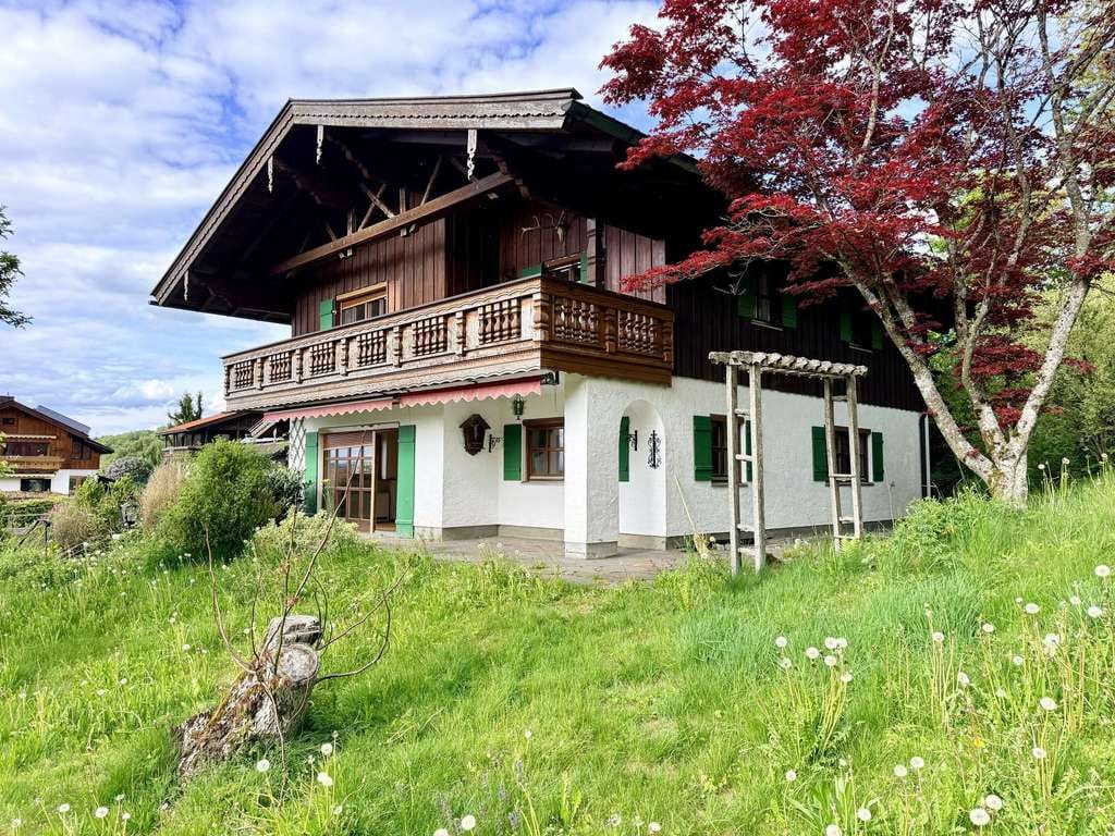 Immobilie in Hausham - Besonderes Split-Level-Einfamilienhaus in schöner Wohnlage von Hausham - Bild 1