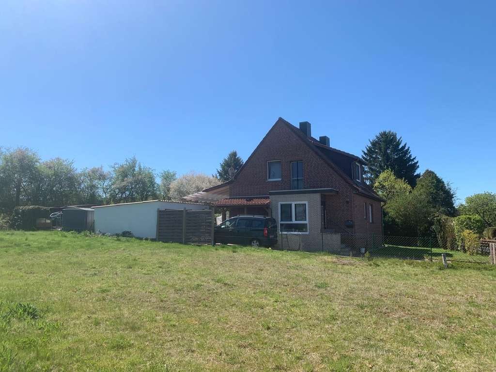 Immobilie in Steinhorst - Immobilienkonzept in Steinhorst: Vermietetes EFH 670qm und Baugrundstück 1.007qm (ohne Courtage) - Bild 4