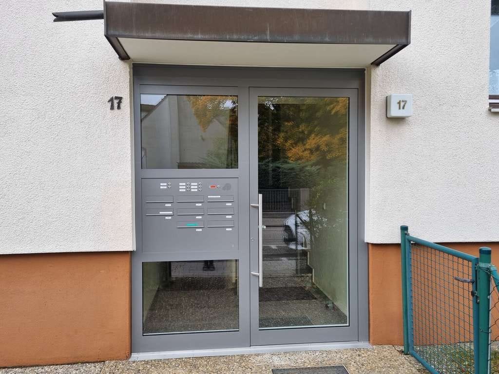 Immobilie in Altdorf bei Nürnberg - 4-Zimmer-DG-Maisonette-ETW mit Loggia, großer Garage und Stellplatz in zentraler Altdorf-Wohnlage - Bild 4