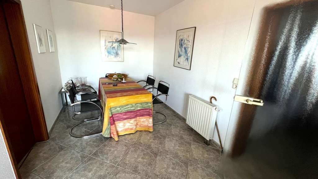 Immobilie in Lunzenau - Schmuckstück- 3 Familienhaus mit freier Wohnung zur Selbstnutzung - Bild 2