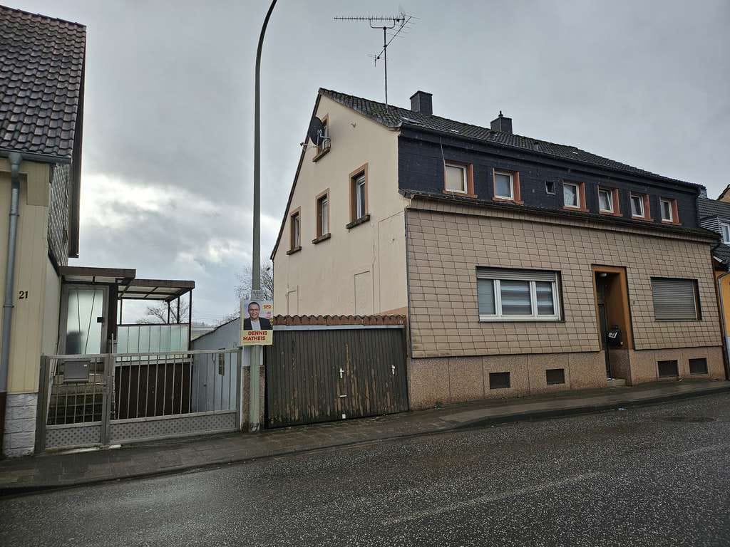 Immobilie in Otterbach - Zwangsversteigerung !  Großzügiges 1-2 Familienhaus mit Garage - Bild 3