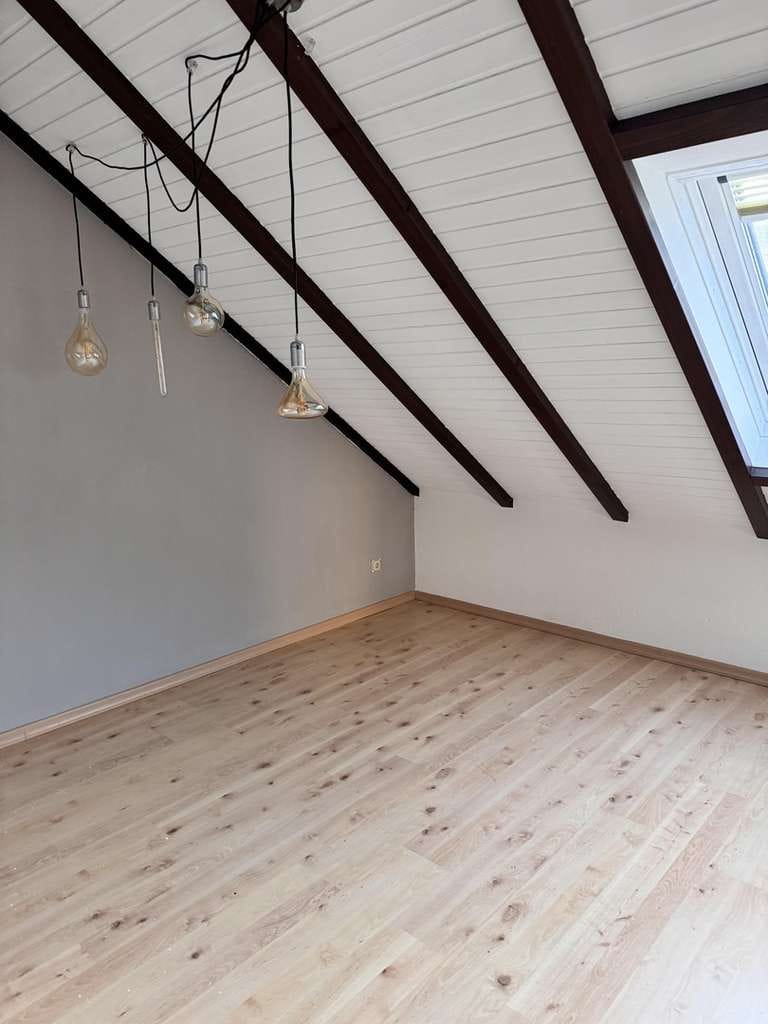 Immobilie in Bad Schwalbach - Wunderschöne gepflegte Dachgeschosswohnung - Bild 2