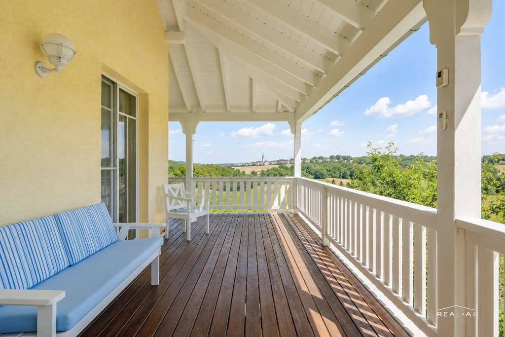 Immobilie in Bad Münstereifel - Großzügiges Einfamilienhaus im Landhausstil mit grüner Fernsichtlage - Bild 2