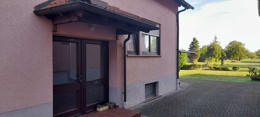 Immobilie in Kappel-Grafenhausen - Ruhiges Einfamilienhaus mit großzügigem Grundstück und weiterer Baumöglichkeiten - Bild 1