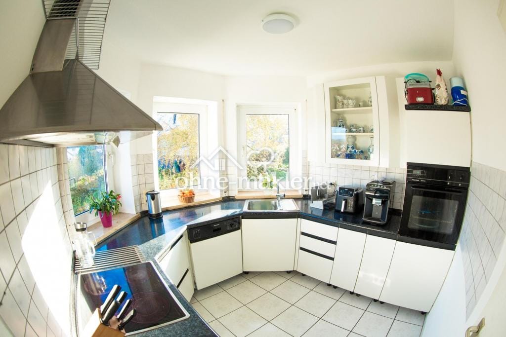 Immobilie in Henfenfeld - PROVISIONSFREI - Luxuriöse 3-Zi. Wohnung bei Hersbruck, 2 Balkone, EBK, Kamin, Panorama, Carport - Bild 4