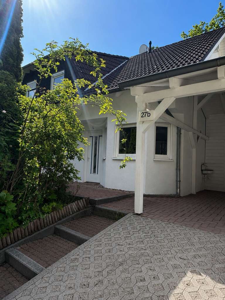 Immobilie in Hohen Neuendorf - Wohnen und Vermieten clever kombinieren - Bild 1