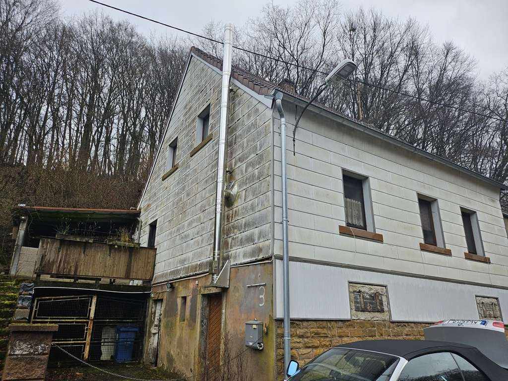 Immobilie in Niederkirchen - Einfamilienhaus mit Garage und großem Grundstück - Bild 1