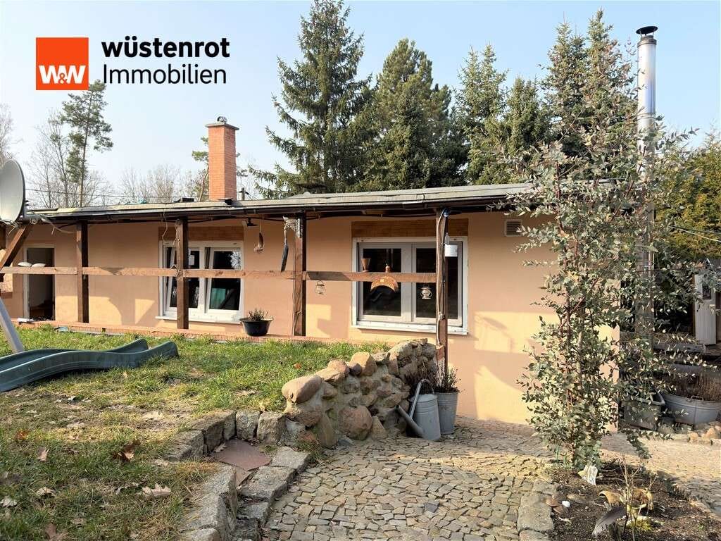 Immobilie in Gommern - Traumhafte Waldlage bei Gommern – zwei Bungalows mit Nebengelass auf Pachtgrundstück - Bild 0